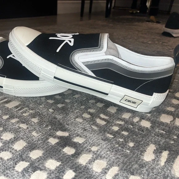 Dior Men's Black and White Slip-On Sneakers - Picture 3 of 3